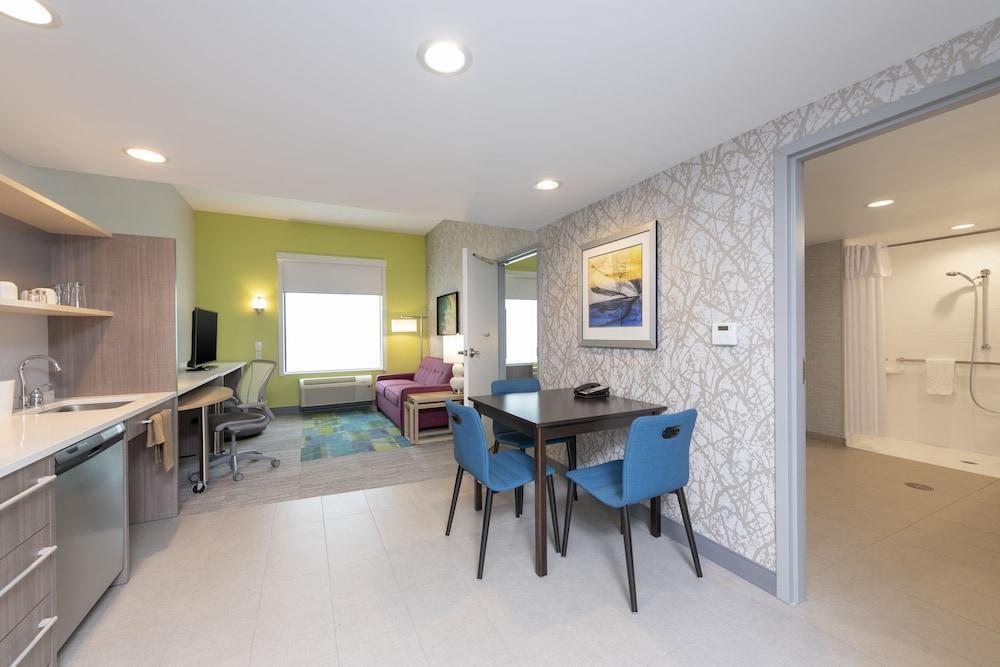Home2 Suites By Hilton Indianapolis Airport מראה חיצוני תמונה