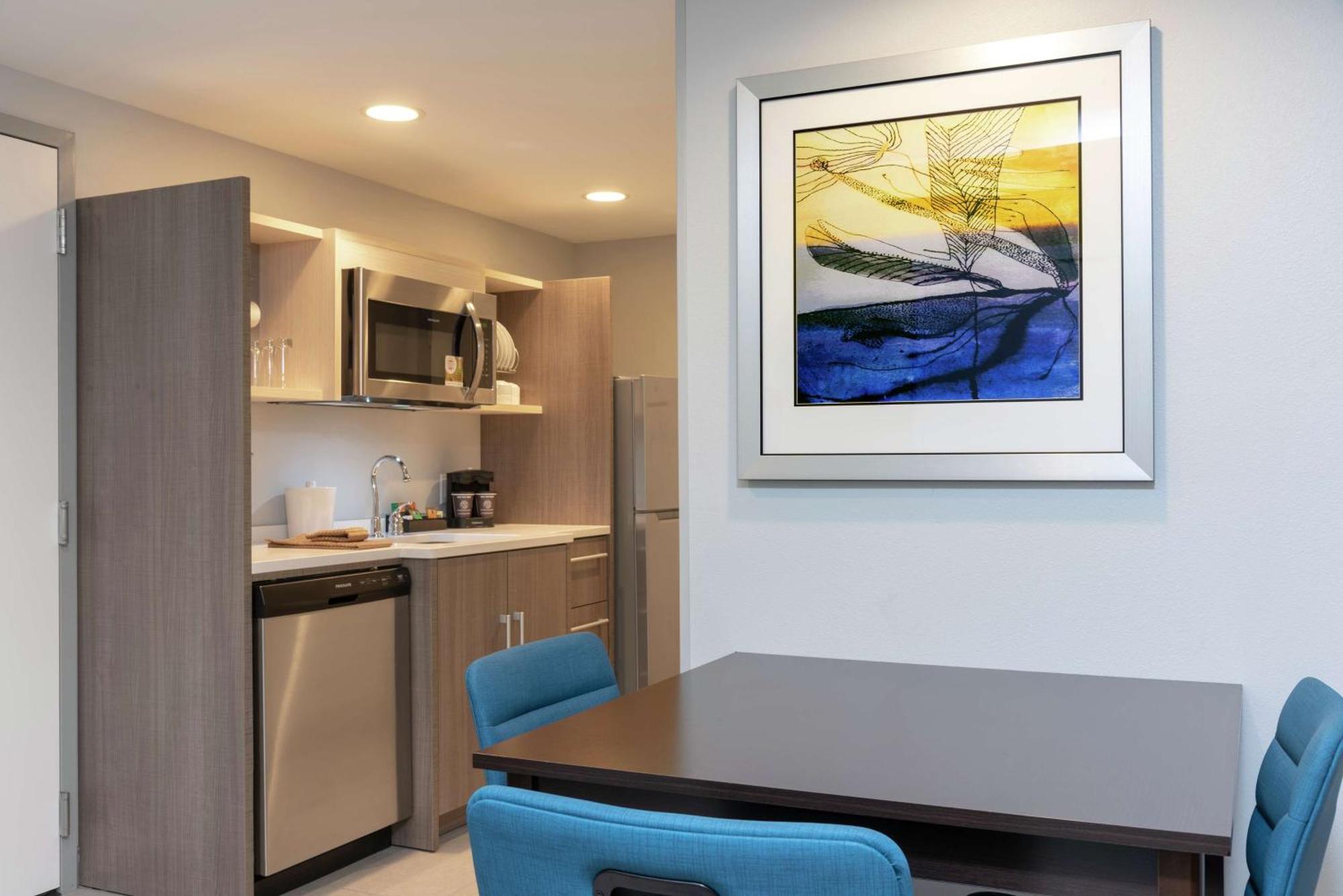 Home2 Suites By Hilton Indianapolis Airport מראה חיצוני תמונה