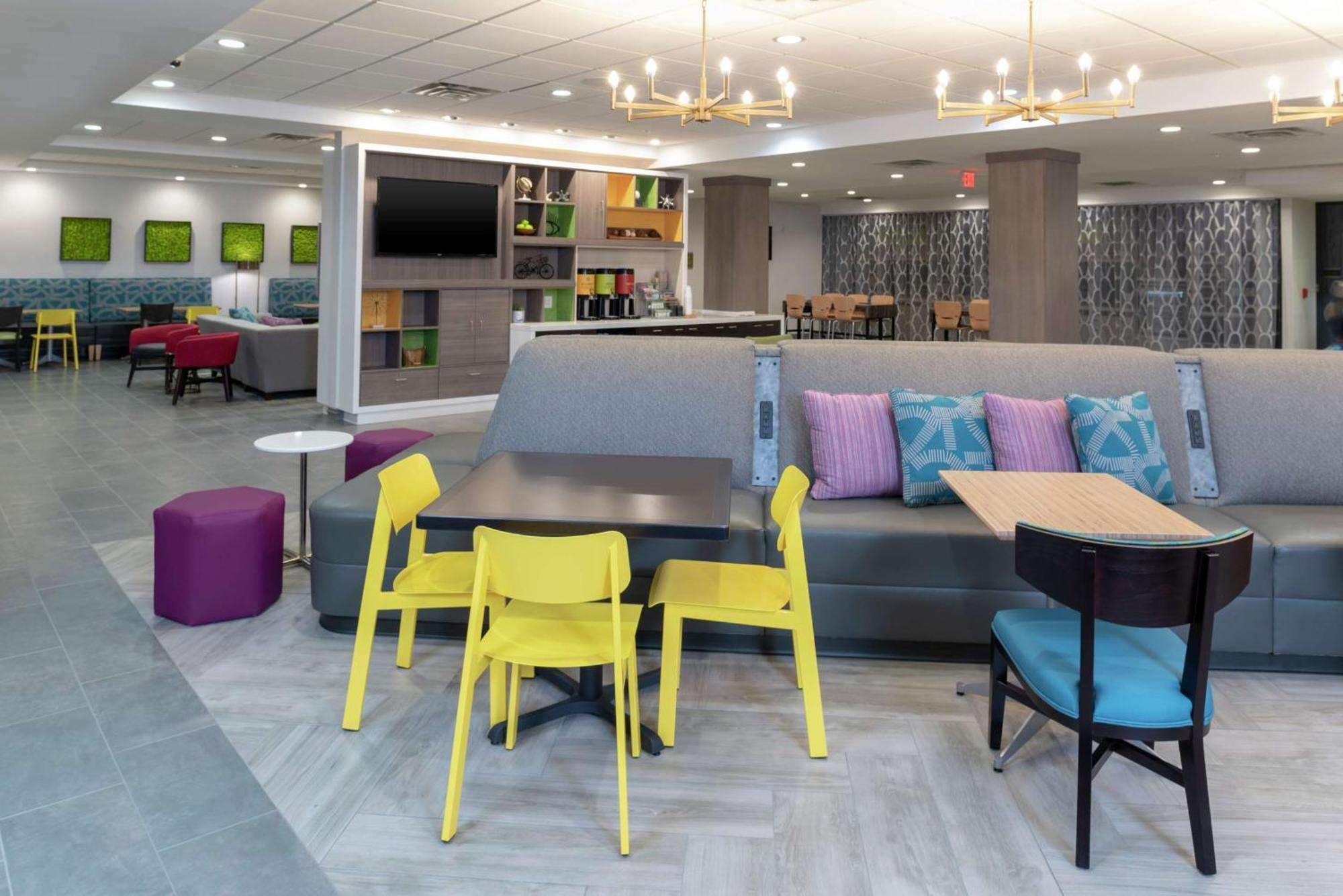Home2 Suites By Hilton Indianapolis Airport מראה חיצוני תמונה