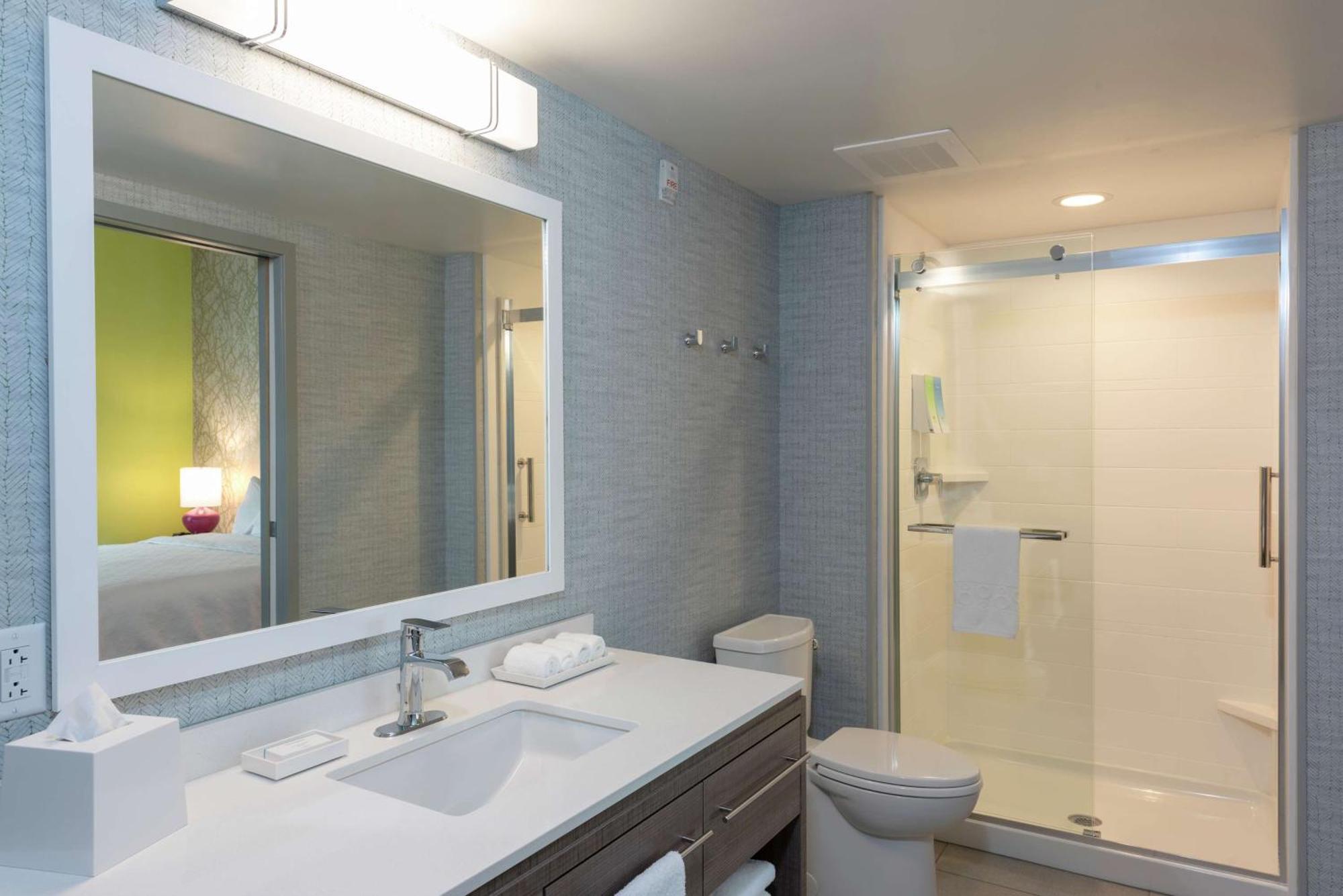 Home2 Suites By Hilton Indianapolis Airport מראה חיצוני תמונה