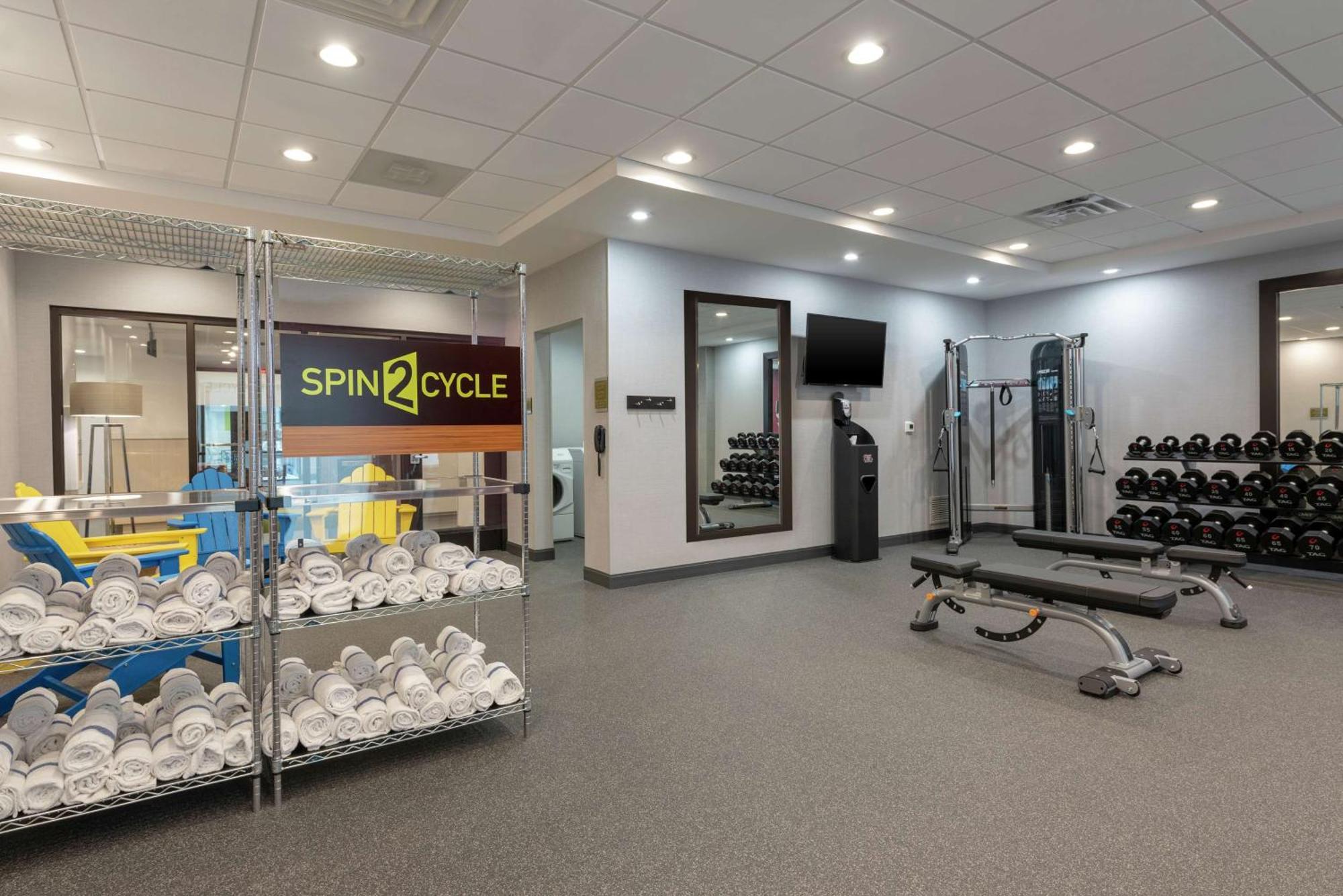 Home2 Suites By Hilton Indianapolis Airport מראה חיצוני תמונה