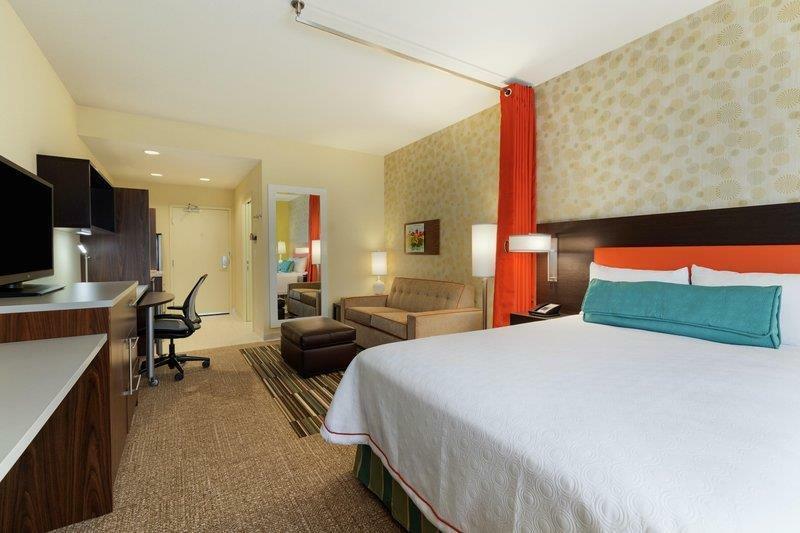Home2 Suites By Hilton Indianapolis Airport מראה חיצוני תמונה