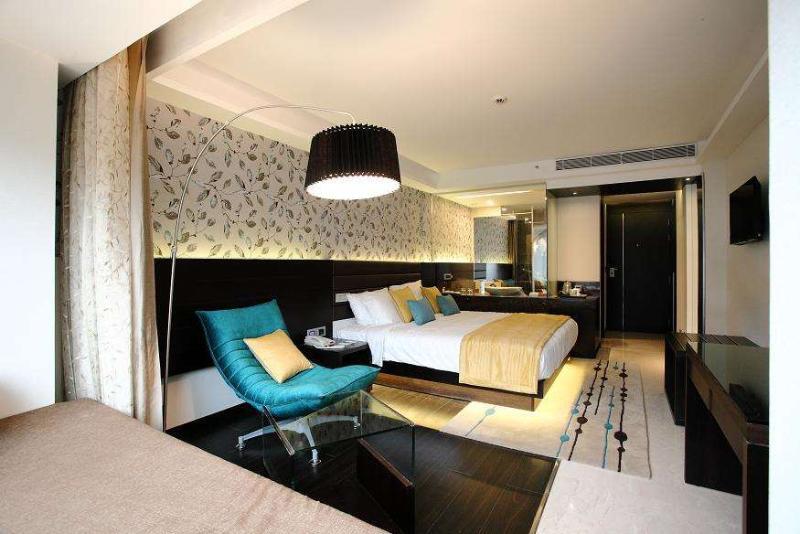 Home2 Suites By Hilton Indianapolis Airport מראה חיצוני תמונה